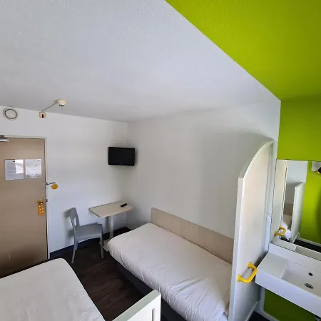 Hotelf1 Pontarlier